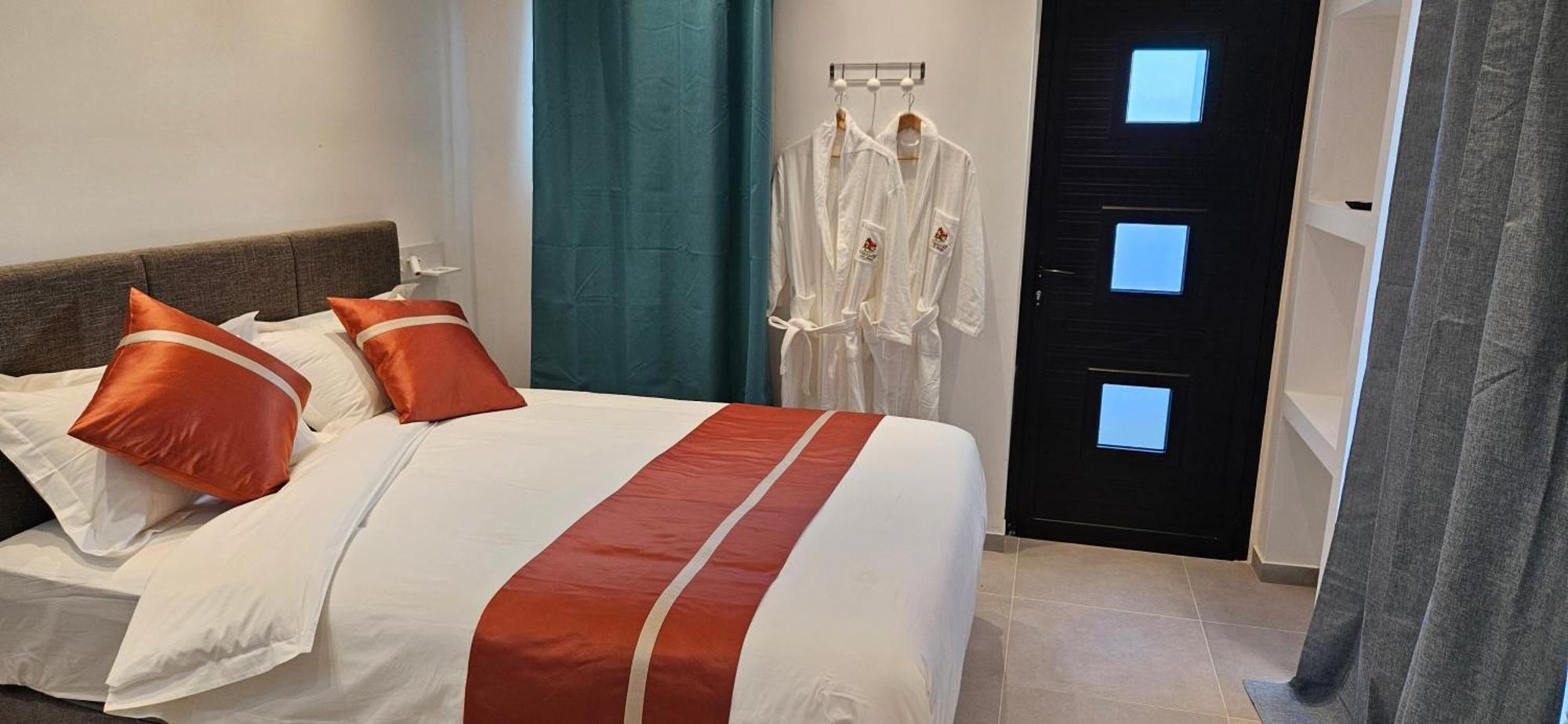 Paradise City Break سانت بيير المظهر الخارجي الصورة
